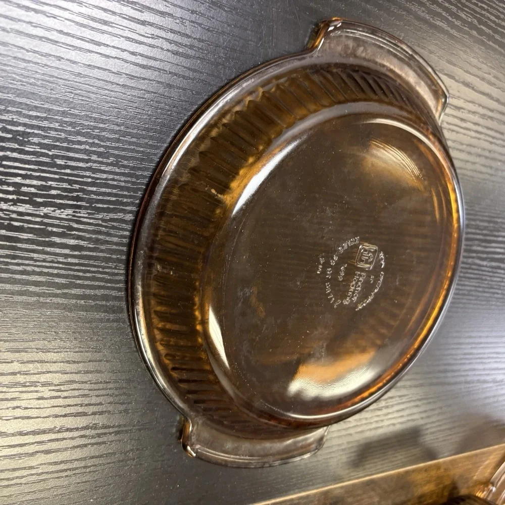 Anchor Hocking Fire King 9 inch Pie Plate Dish #1460‎ Amber Brown Glass Ribbed✅